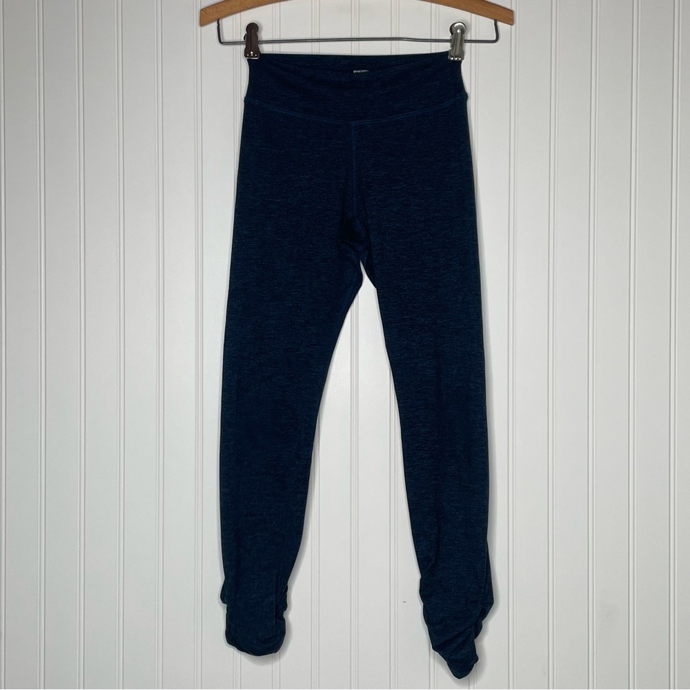 Good hYOUman Ruched Leggings - Picture 2 of 7